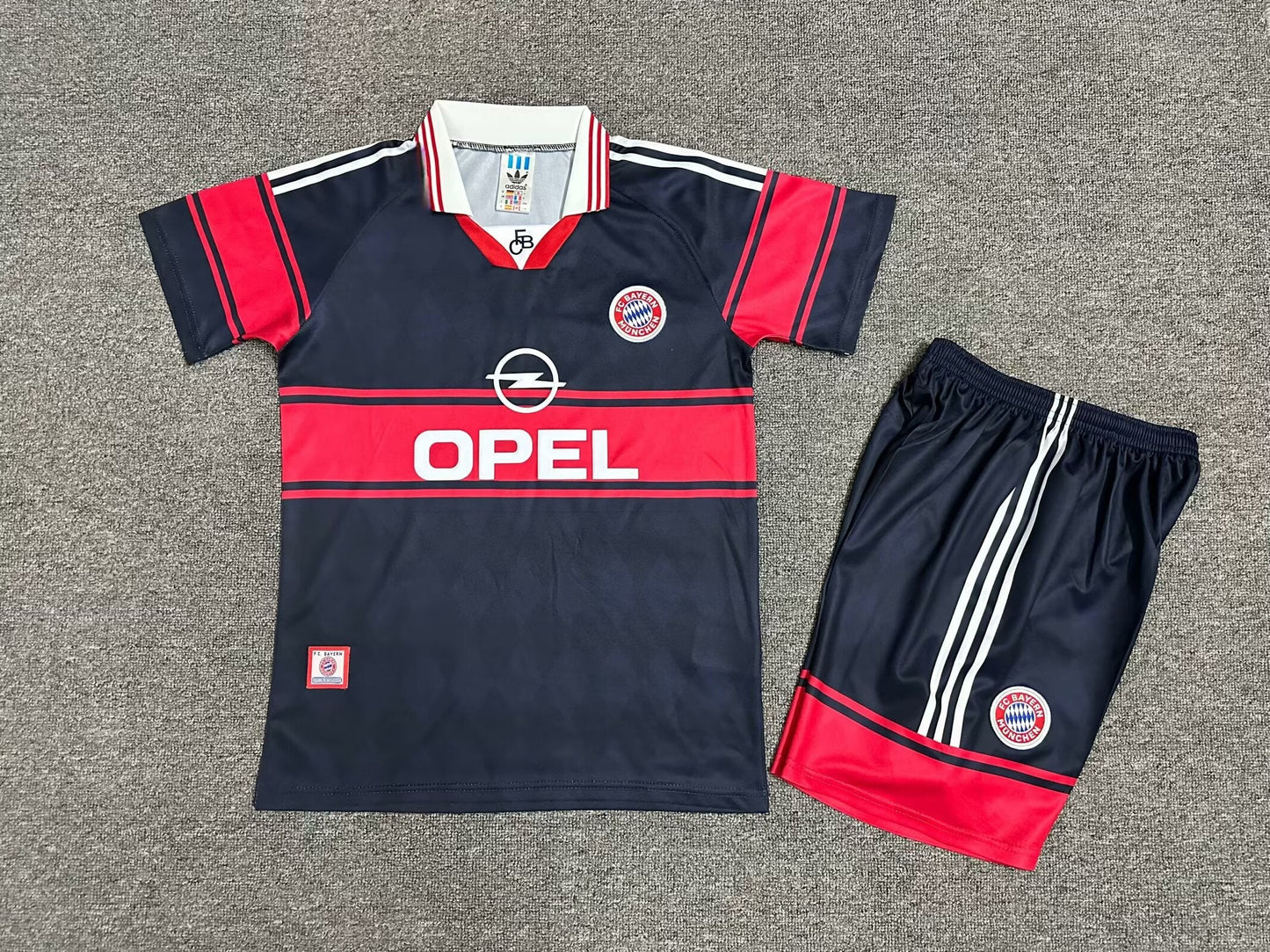 Bayern München Kinder Set Retro Fußballtrikot