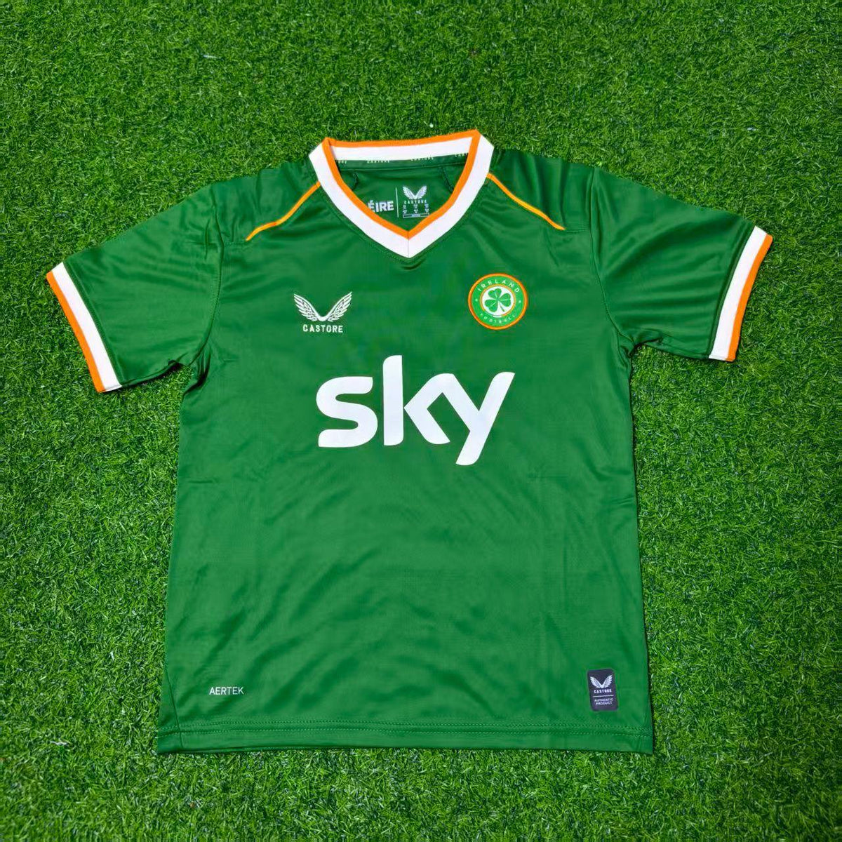Maillot de football vert Nathan Collins #22 Irlande 2026 Nouvelle saison