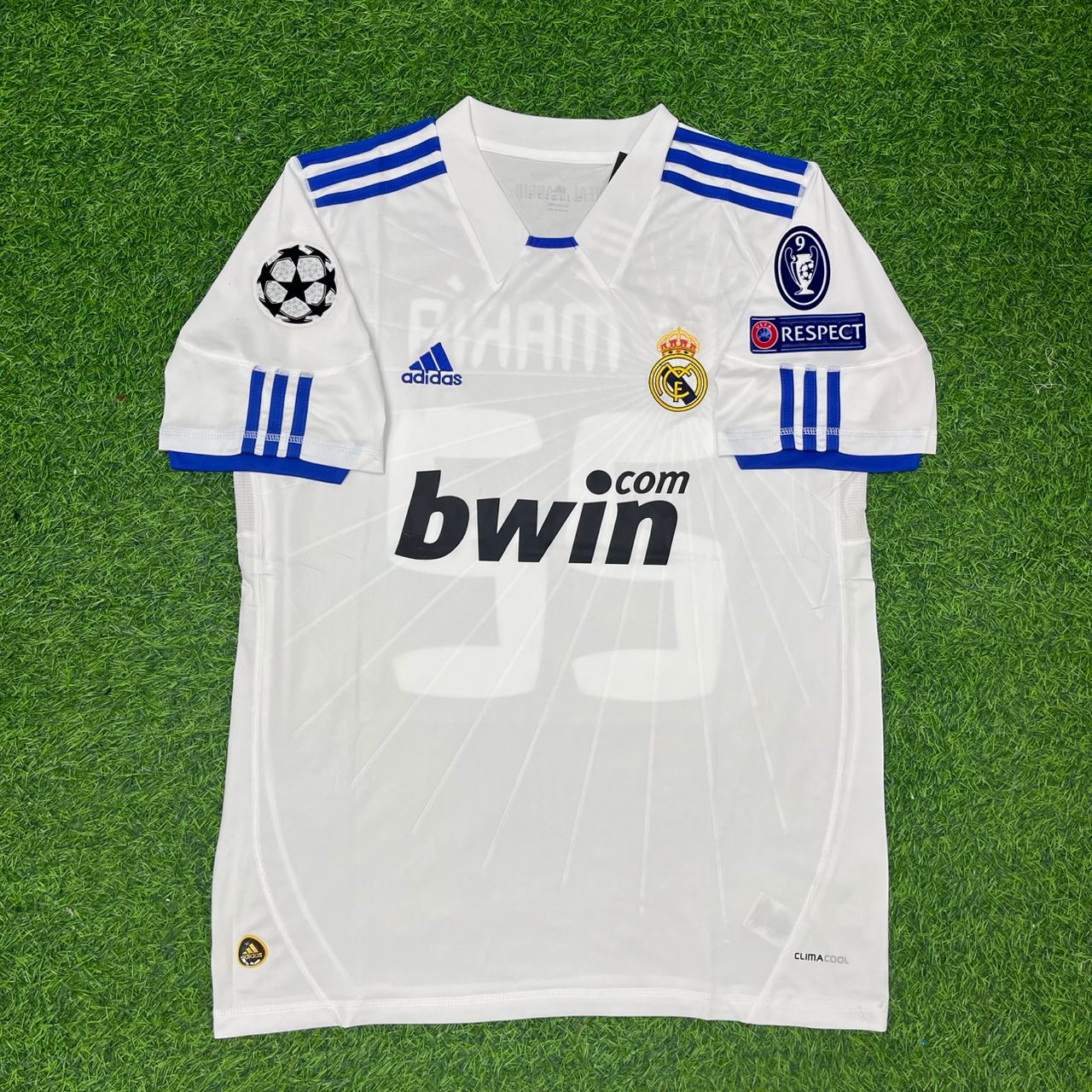 Angel Di Maria 22- Real Madrid 2010/2011 Retro Jersey Trikot