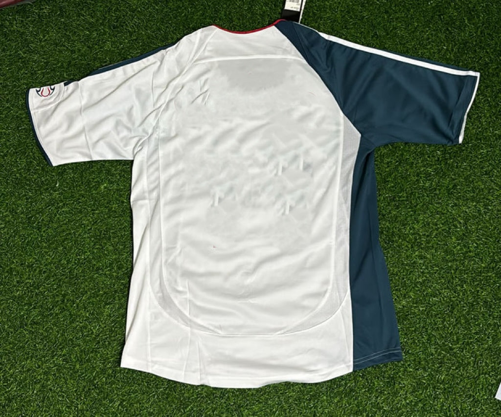 Maillot Rétro Blanc Liverpool 2006/07