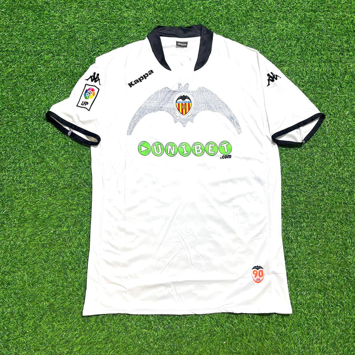 Gaizka Mendieta #6 Valencia White Retro Football Jersey
