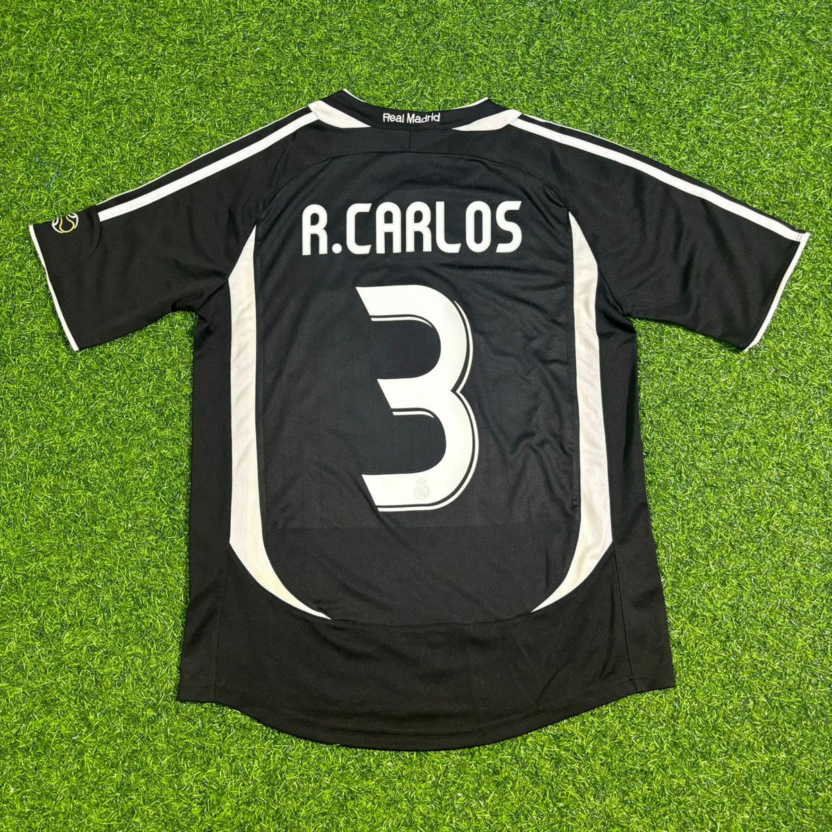 Roberto Carlos 2006-07 Away Retro Black Football Jersey