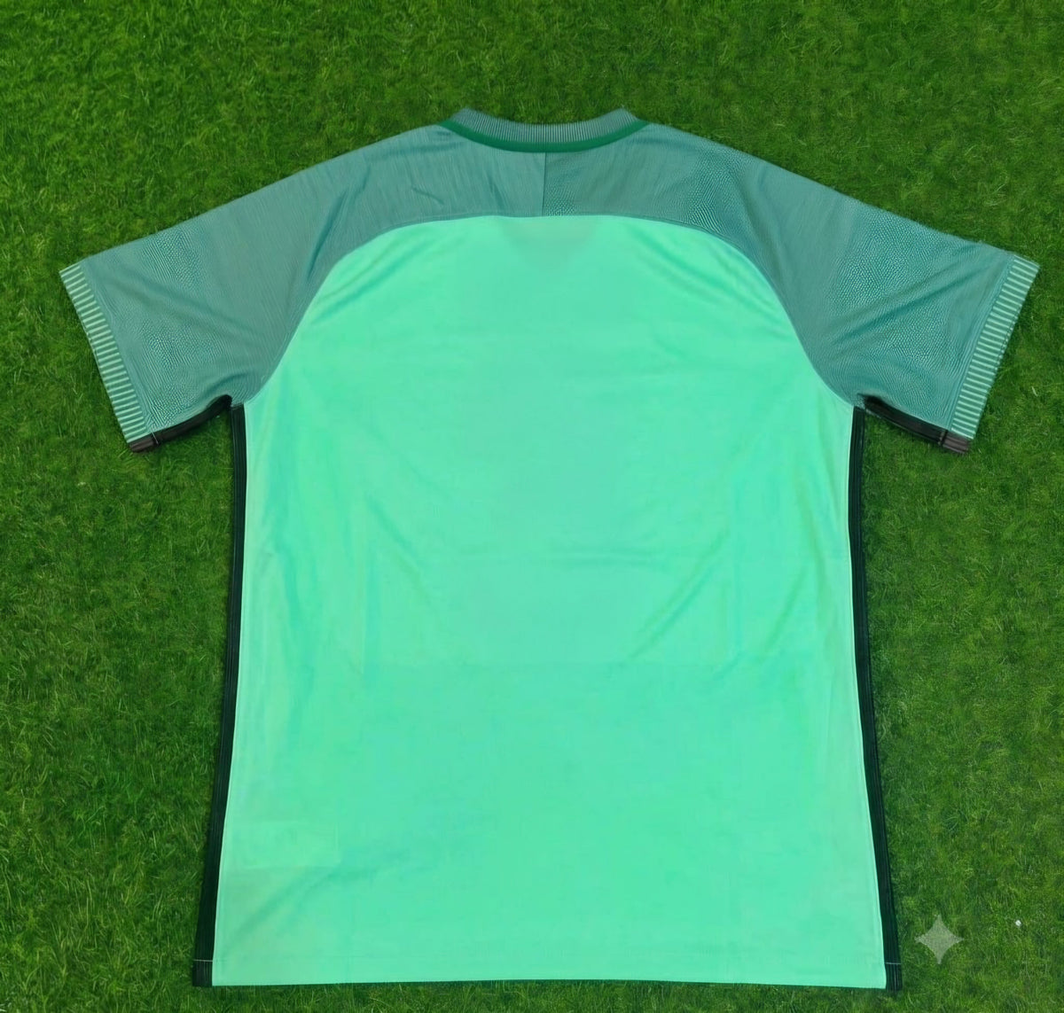 Maillot de football rétro vert Portugal EURO 2016