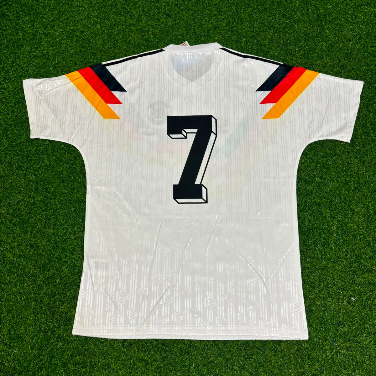 Maillot de football rétro Pierre Littbarski Allemagne 1990 Coupe du Monde