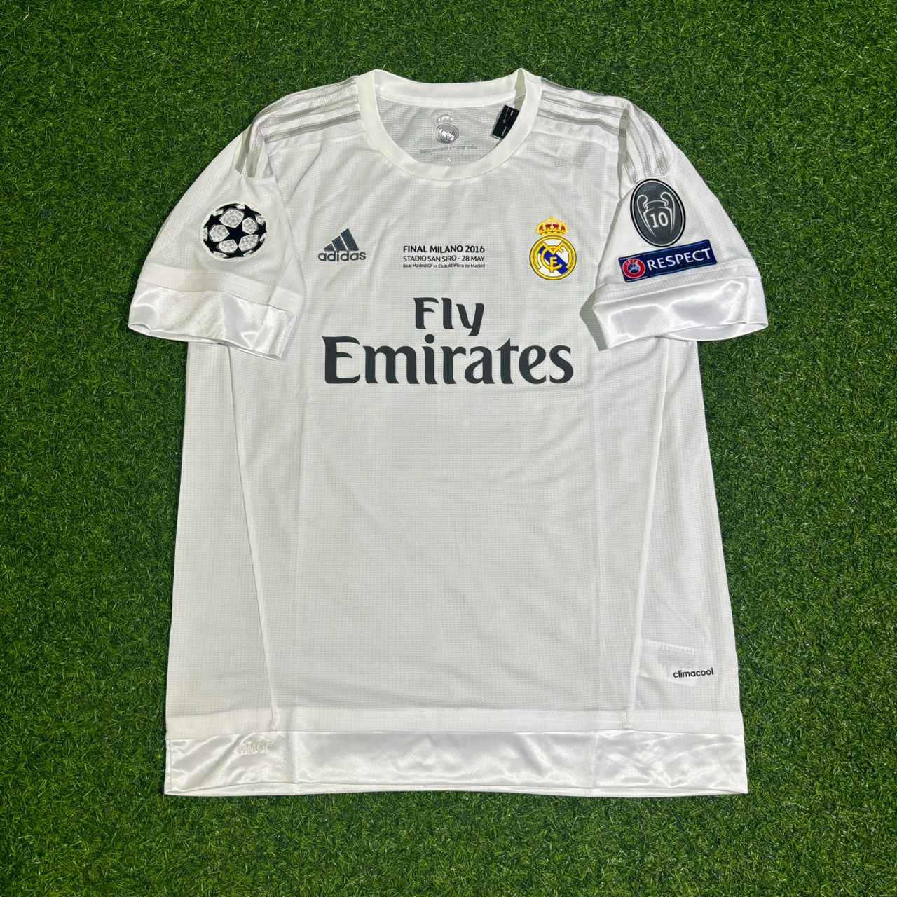 Toni Kroos Real Madrid 2016 Champions League Final Football Jersey Kit
