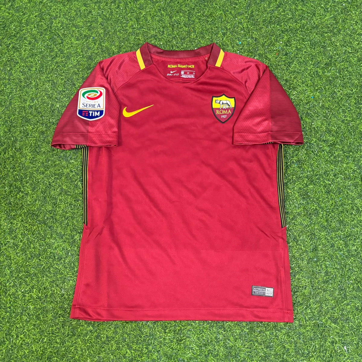Maillot de football rétro Radja Nainggolan saison 2016-2017