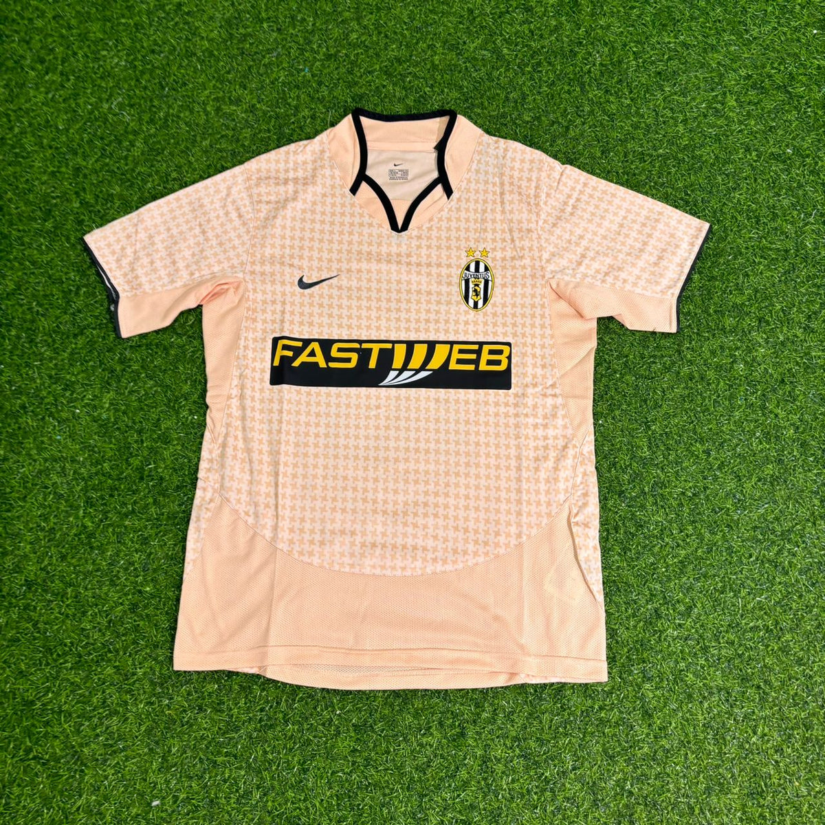 Lilian Thuram 21 Juventus 2003/2004 Away Retro Football Jersey