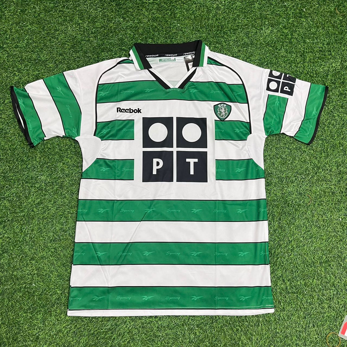Conjunto de camiseta de fútbol retro del debut de Cristiano Ronaldo en el Sporting CP