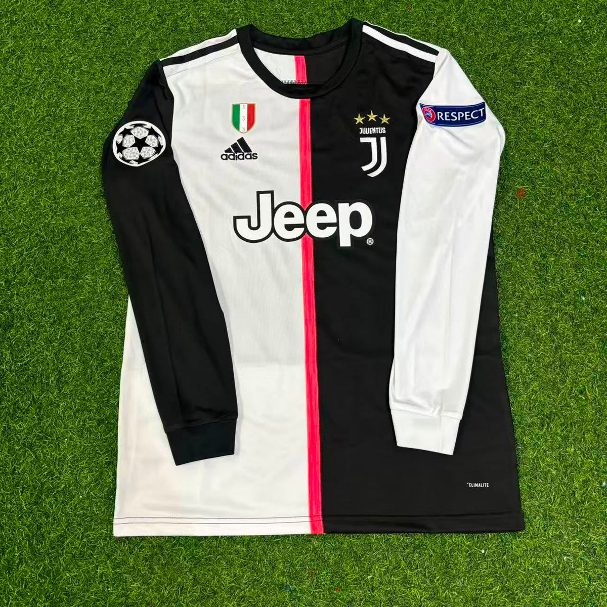 Camiseta retro Juventus 2019/20 de manga larga en blanco y negro – Douglas Costa 11