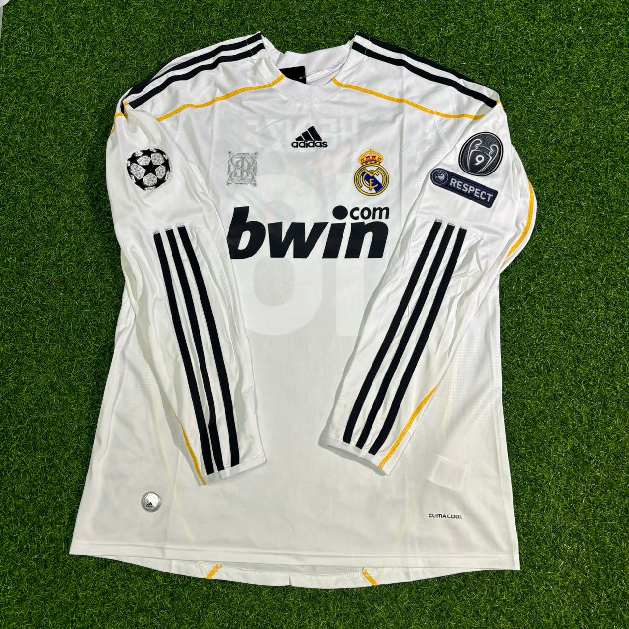 Gabriel Heinze Real Madrid 2009-2010 Long Sleeve Football Jersey