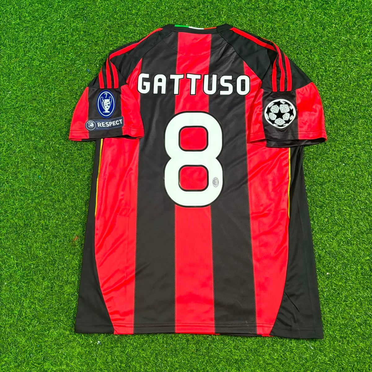 Gennaro Gattuso 8 - Milan 2010/2011 Home Retro Jersey Trikot