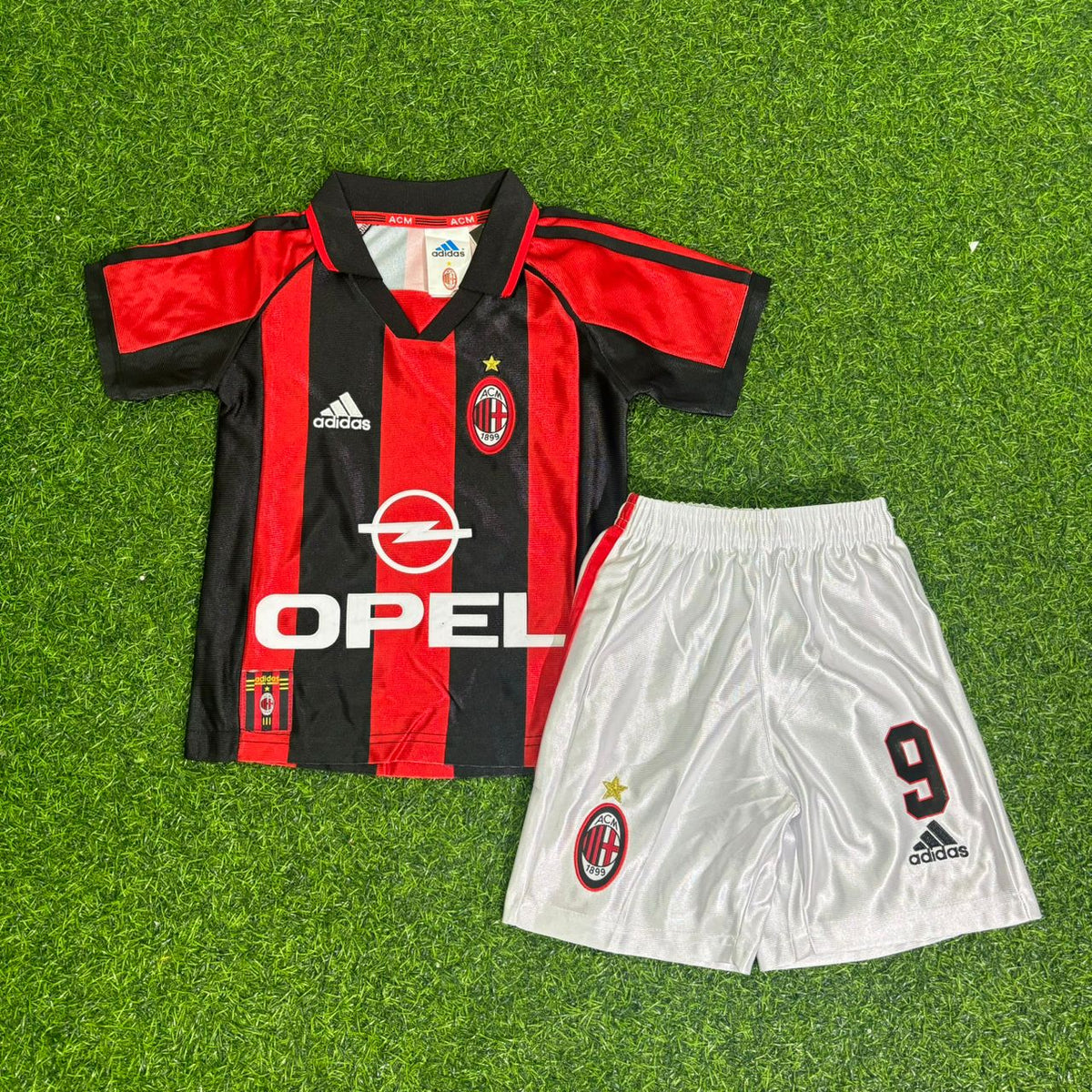 AC Milan 1998/99 Kids Retro Football Jersey – George Weah