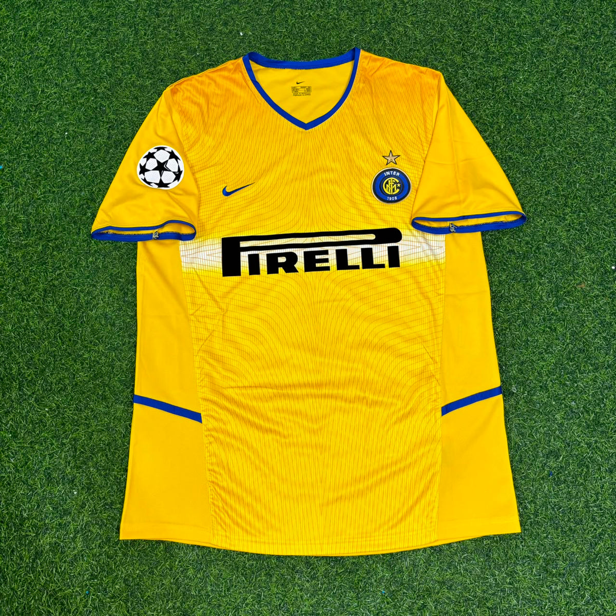Hernan Crespo Inter Mailand 2002-2003 Gelbes Retro Fußballtrikot