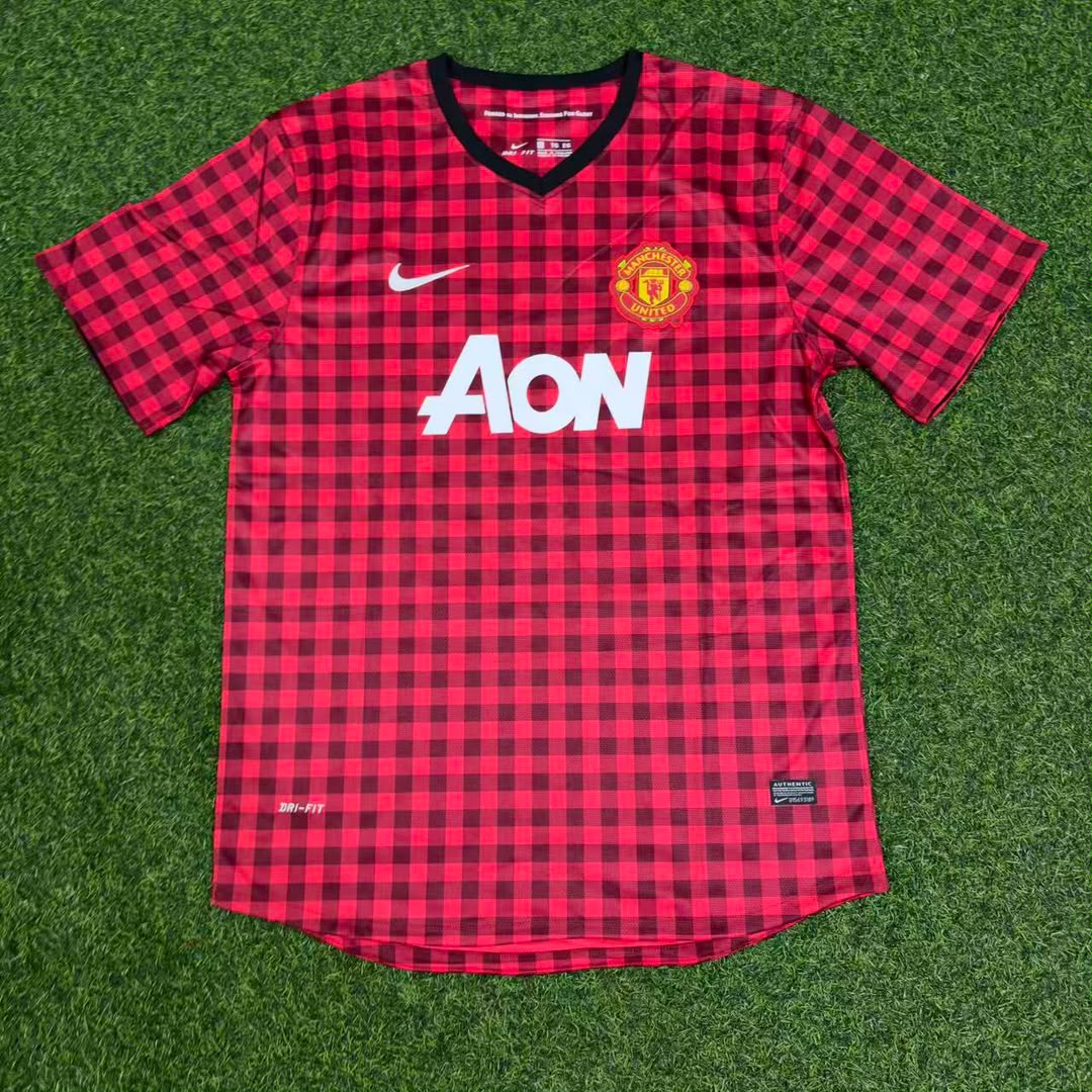 Javier “Chicharito” Hernández Manchester United 2012-2013 Home Red Retro Football Jersey Kit