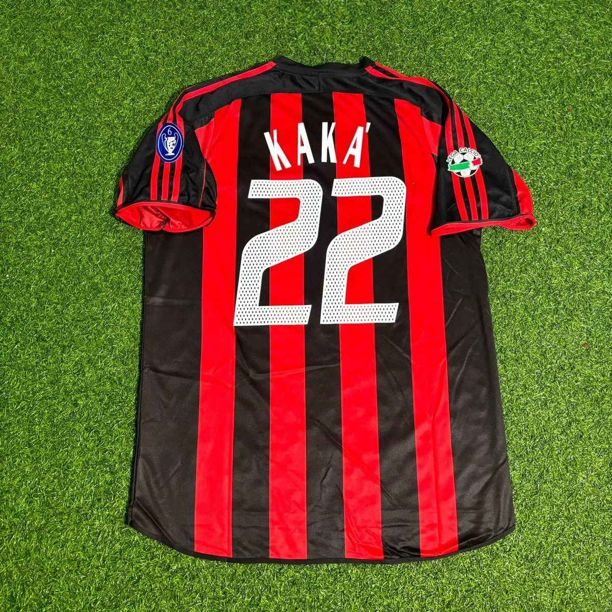 Maillot de football rétro domicile AC Milan 2003/2004 Kaká Leite 22