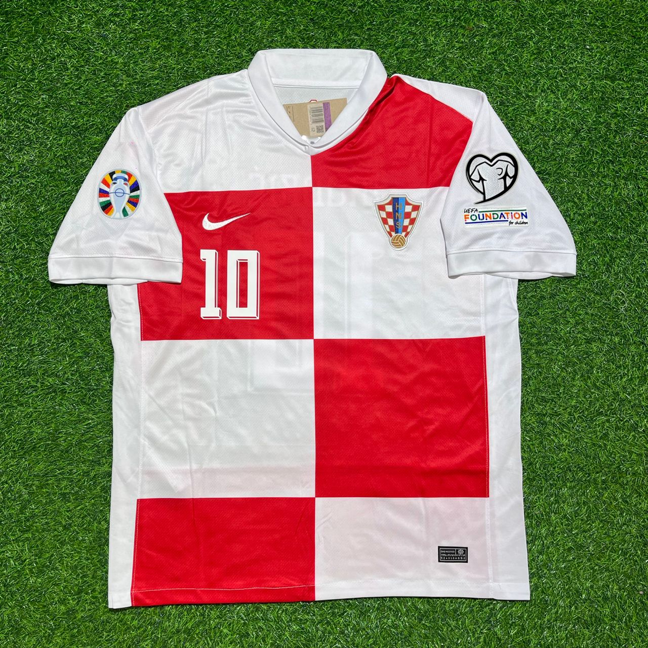 Luka Modrić #10 Kroatien EM 2024 Heim Retro Fußballtrikot