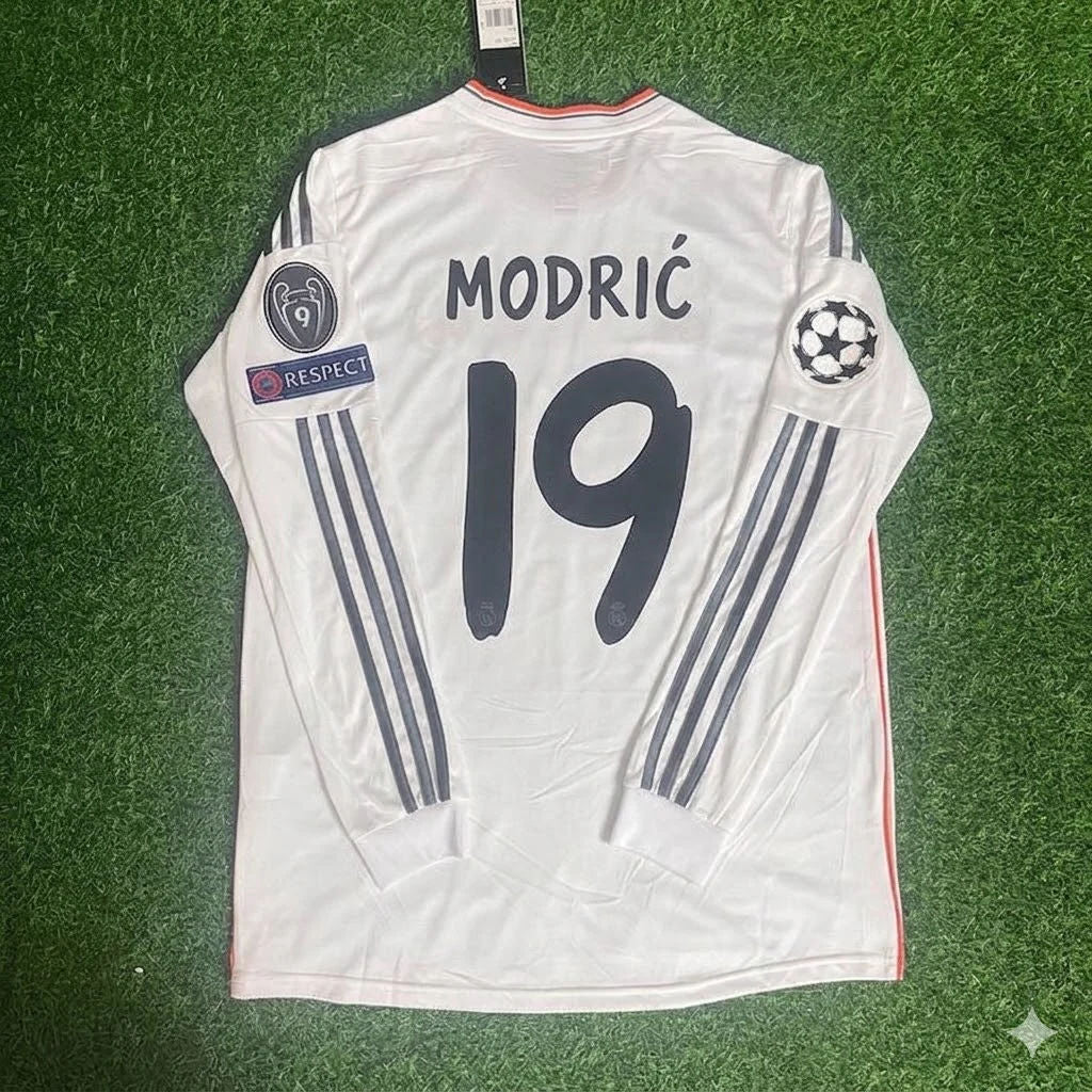 Luka Modrić #19 Real 2014 Lisbon Final Long Sleeve Jersey Soccer Shirt