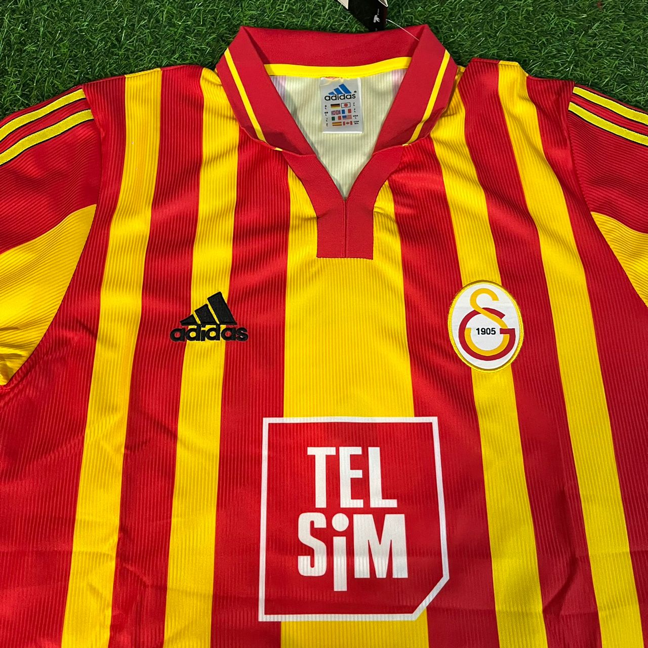 Mario Jardel 9 – Galatasaray 2000 UEFA Super Cup Final Retro Trikot – | Trikot | Maillot | Forma