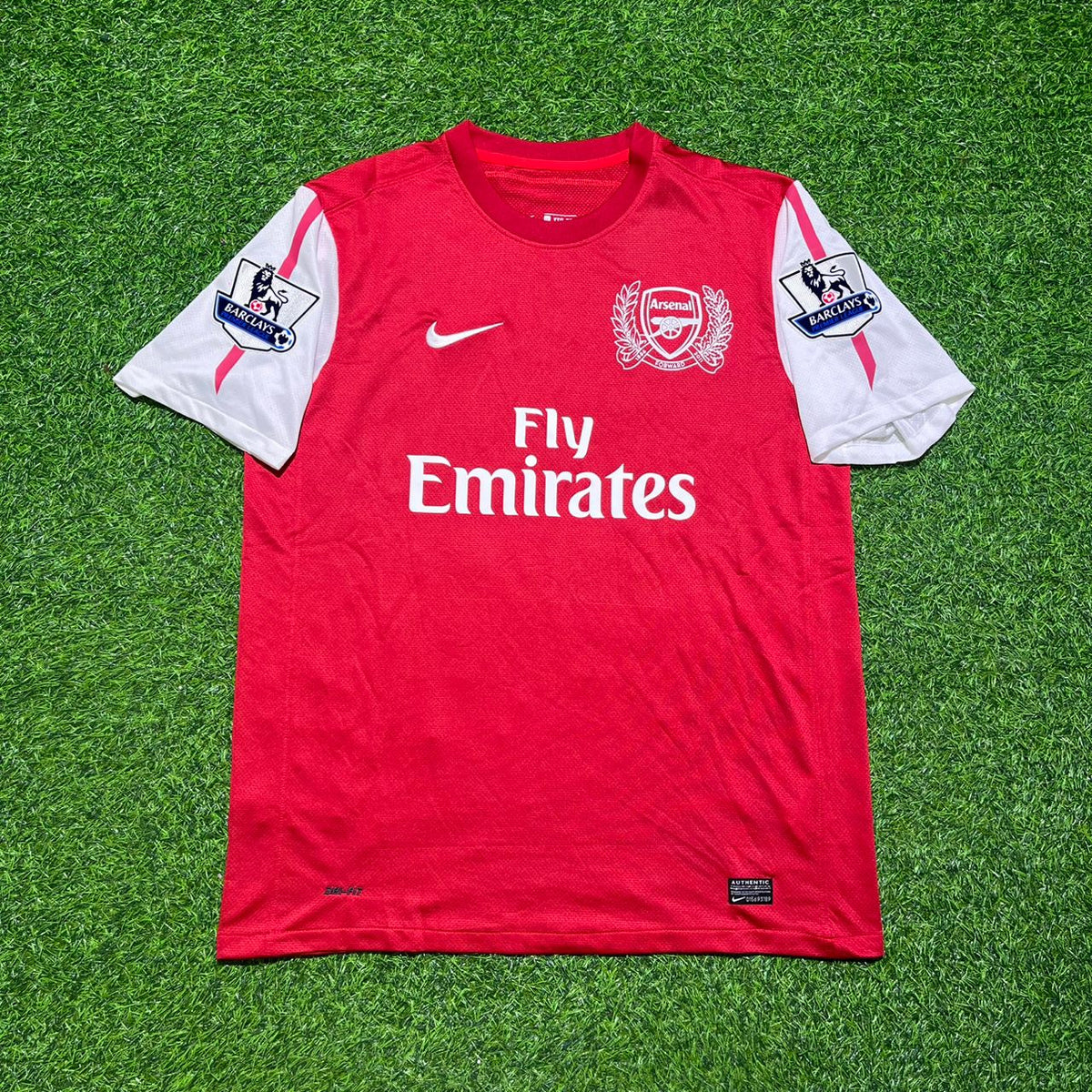 Nicklas Bendtner LORD Arsenal 2010-2011 Retro Kit Jersey Trikot Maglia Soccer Shirt