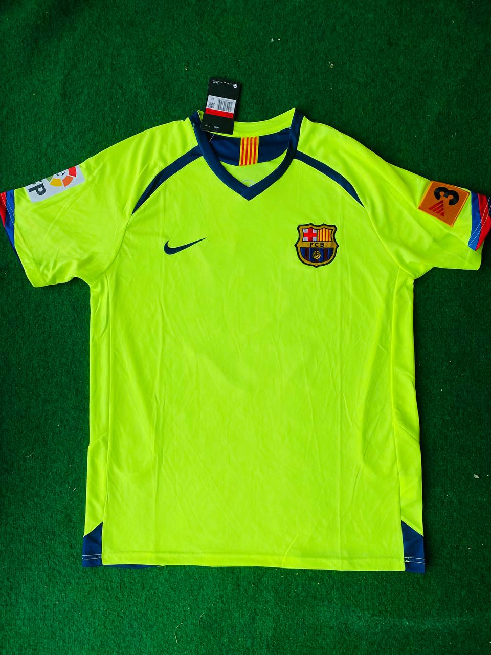 Lionel Messi #30 Barcelona 2005 2006 Grün Gelb Retro Trikot Maillot Fußballtrikot