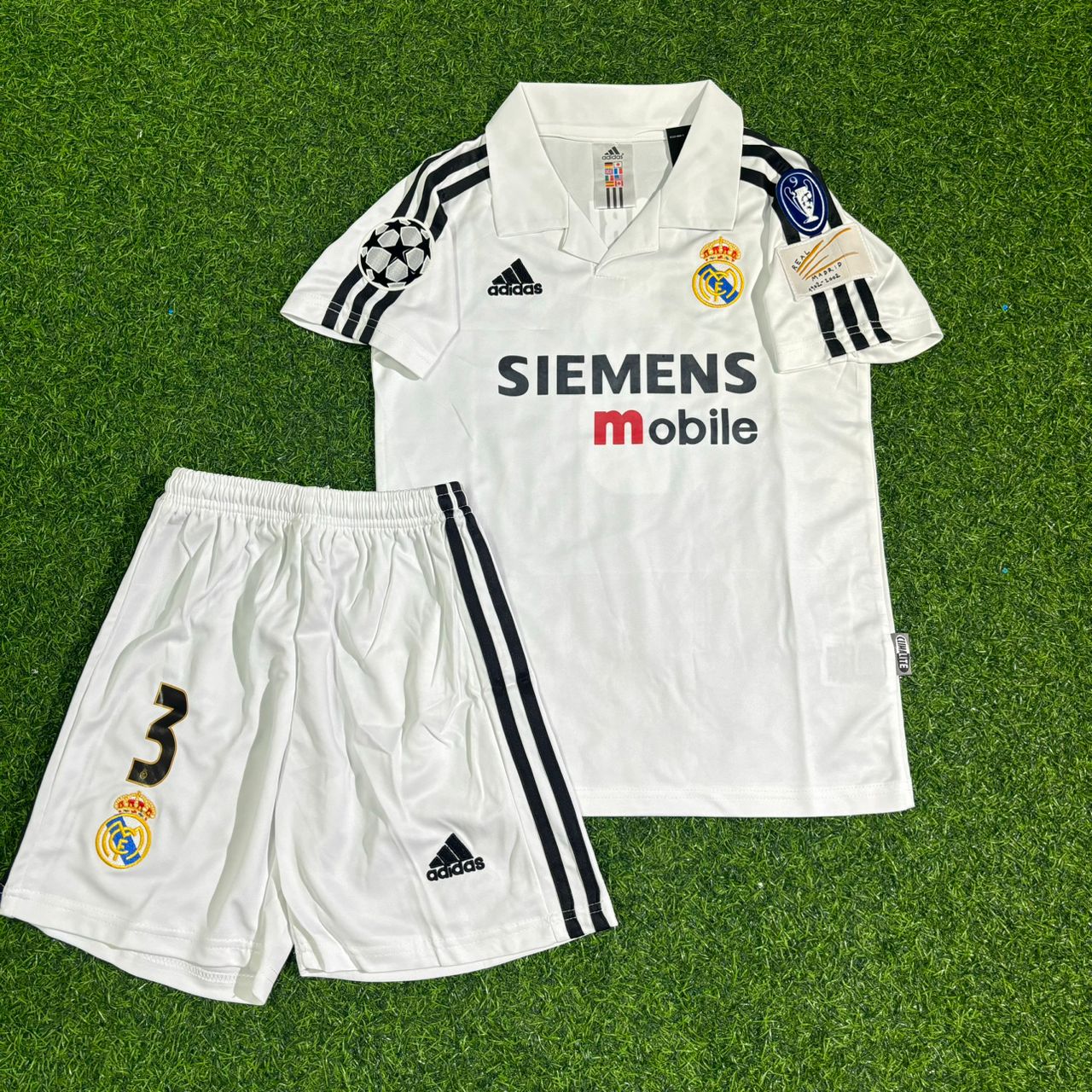 Roberto Carlos Real Madrid 2002-2003 Kids Home Football Jersey