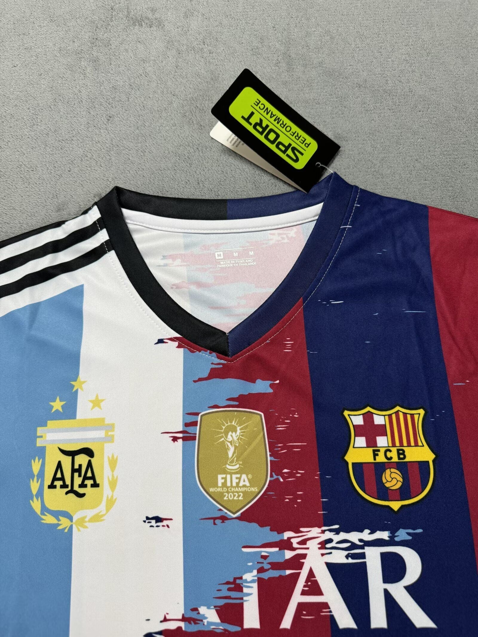 Lionel Messi Barcelone + Argentine Légende Maillot de Foot Spécial