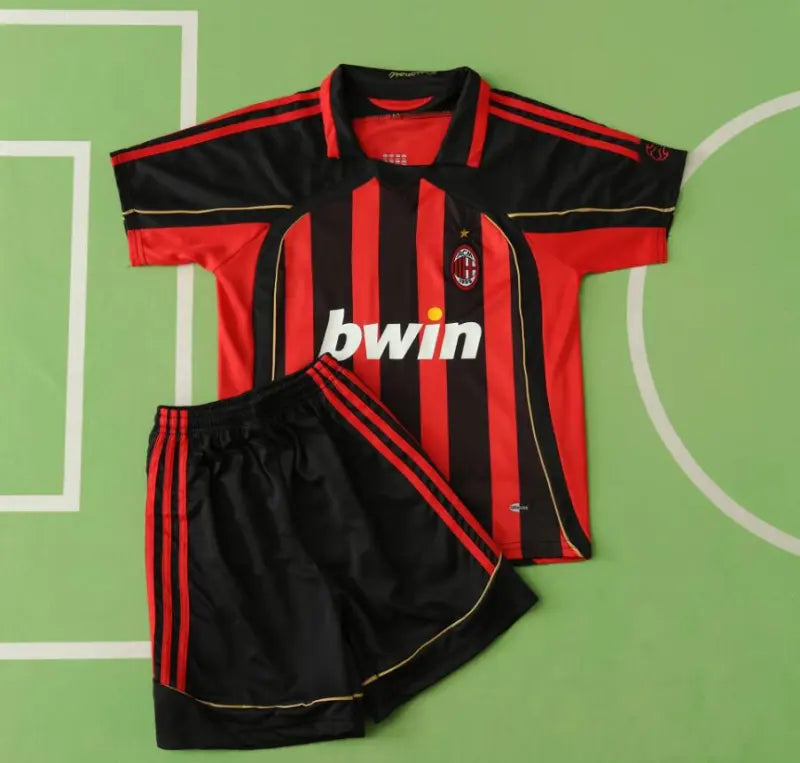 Ronaldinho AC Milan Retro Kids Kit Set Kindertrikot Maillot Enfant Kindertrui (Ages 3-13) Soccer Shirt