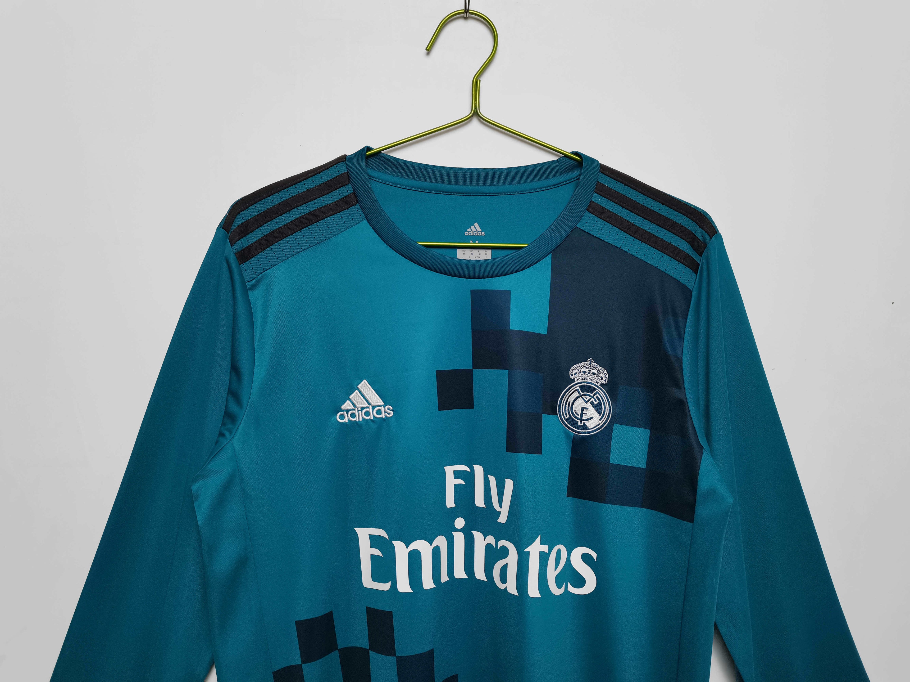 Real Madrid C.F. 2017-2018 Season Third Long Sleeve Retro Football Jersey Trikot Maillot