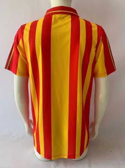 Galatasaray 2000 UEFA Super Cup Final Retro Trikot – | Trikot | Maillot