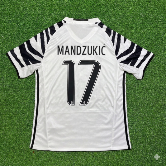 Mario Mandžukić #17 Juventus 2016 2017 Auswärtstrikot Weiß Retro Fußballtrikot