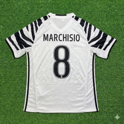 Juventus 2016/17 Away White Retro Football Jersey – Claudio Marchisio 8