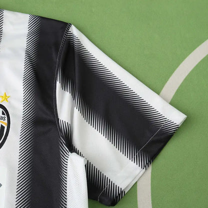 Juventus F.C. 2011-2012 Season Home Retro Football Jersey Trikot Maillot