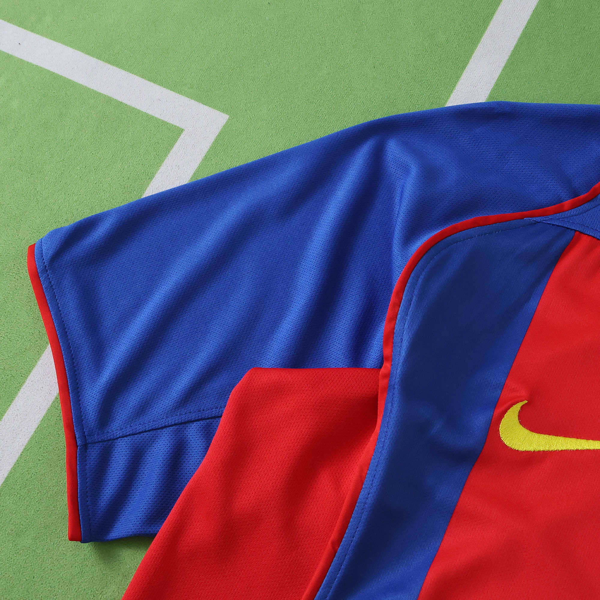 FC Barcelona 2004-2005 Season Home Retro Football Jersey Trikot Maillot