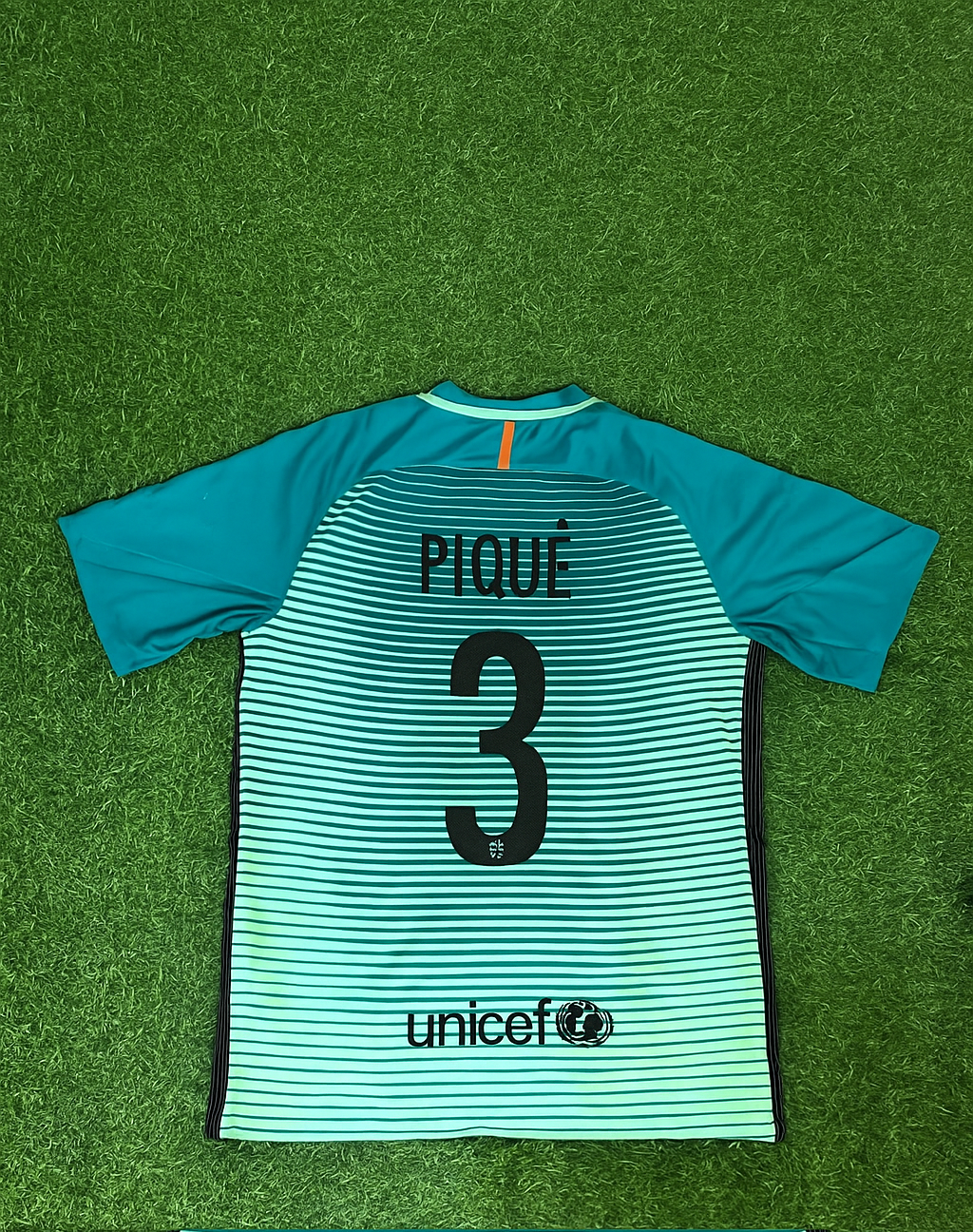 Gerard Pique – Barcelona 2016/17 Away Retro Jersey Trikot Maillot Soccer Shirt