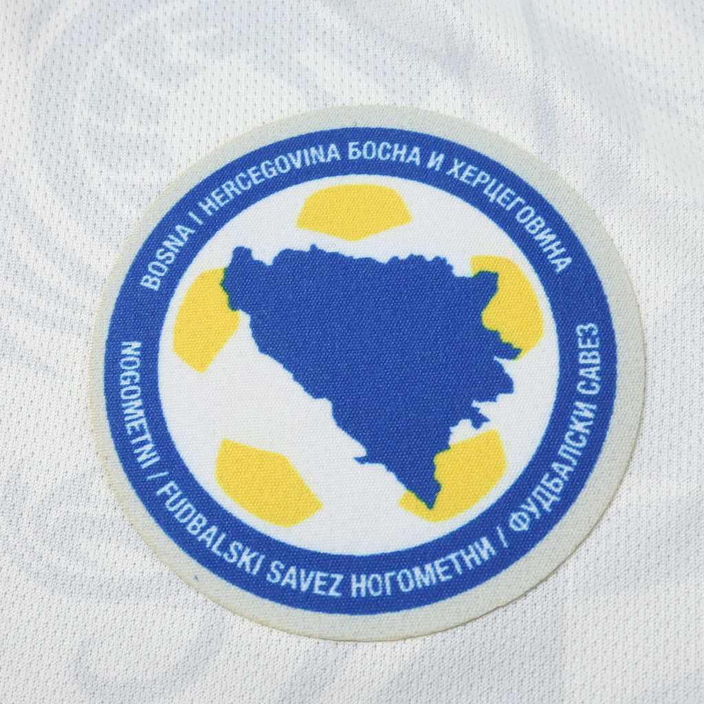 Maillot de football extérieur blanc Amar Dedic Bosnie-Herzégovine Coupe du Monde 2026