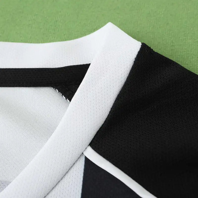 Juventus FC 02/03 Saison Heim Retro Trikot Fußballhemd