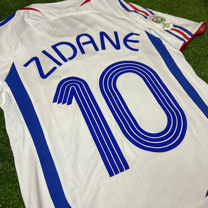 Zinedine Zidane France Finale de la Coupe du Monde 2006 Tenue Rétro Blanche – | Trikot | Maillot de Football