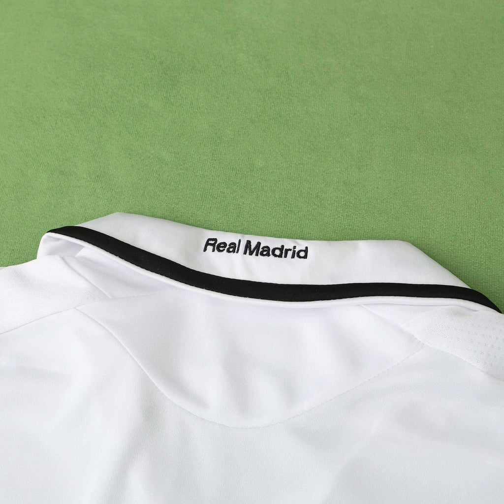 Real Madrid C.F. 2008-2009 Season Home Retro Football Jersey Trikot Maillot