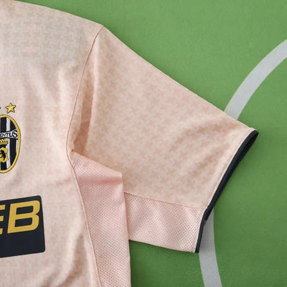 Juventus FC 03/04 Saison Auswärtstrikot Hell-Pfirsich Retro-Trikot Fußballtrikot
