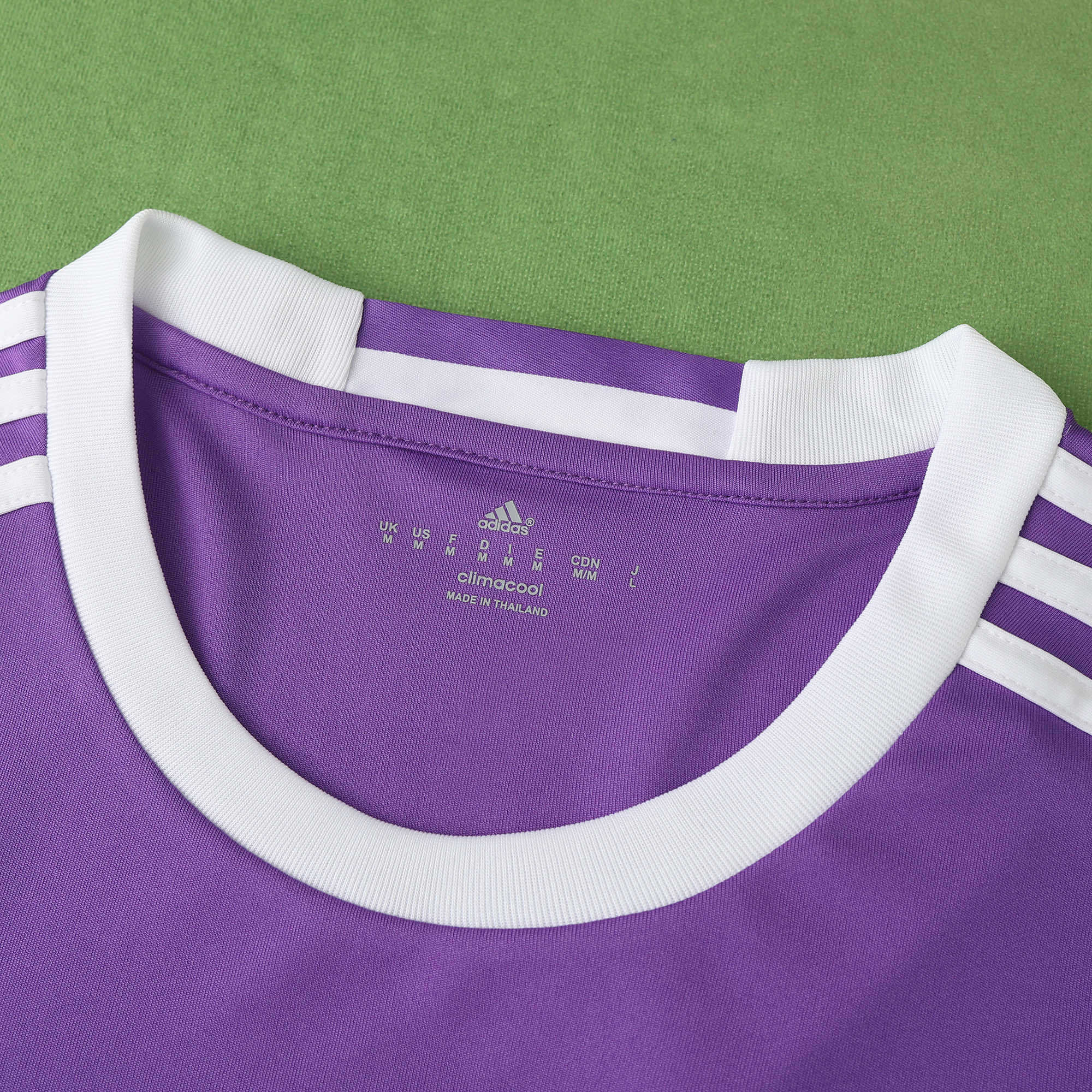 Real Madrid C.F. 2016-2017 Season Away Retro Football Jersey Trikot Maillot