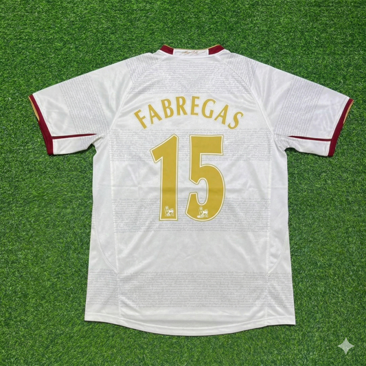 Maillot rétro blanc extérieur Arsenal 2004-2005 de Cesc Fabregas n° 15