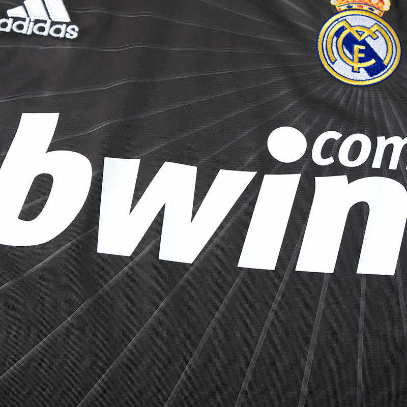 Real Madrid C.F. 2010-2011 Season Away Retro Football Jersey Trikot Maillot