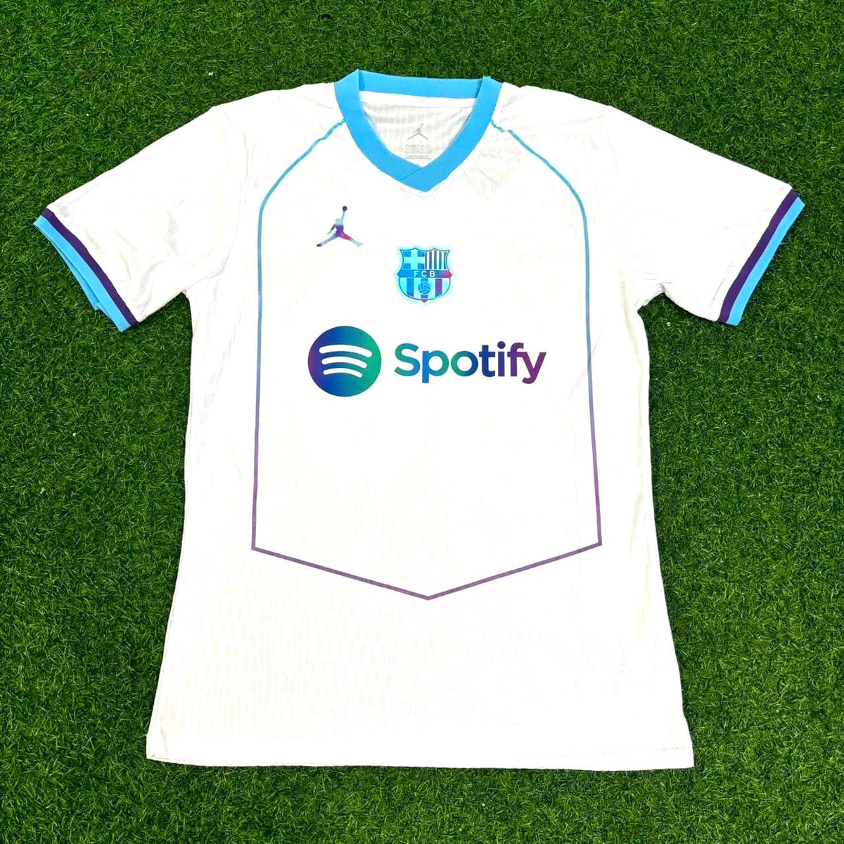 Barcelona Special Edition Jersey – Anthony Gordon 17