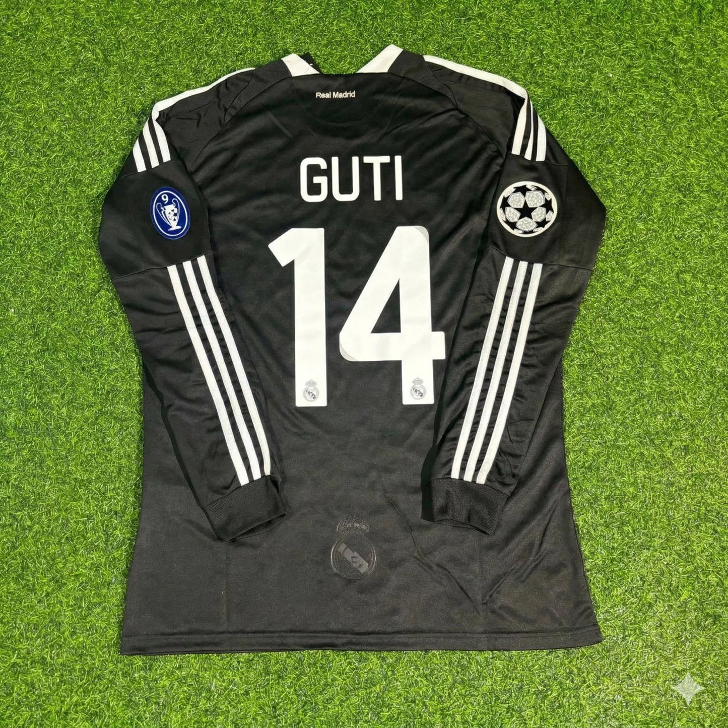Guti Hernandez #14 Real Madrid 2009 Away Retro Jersey