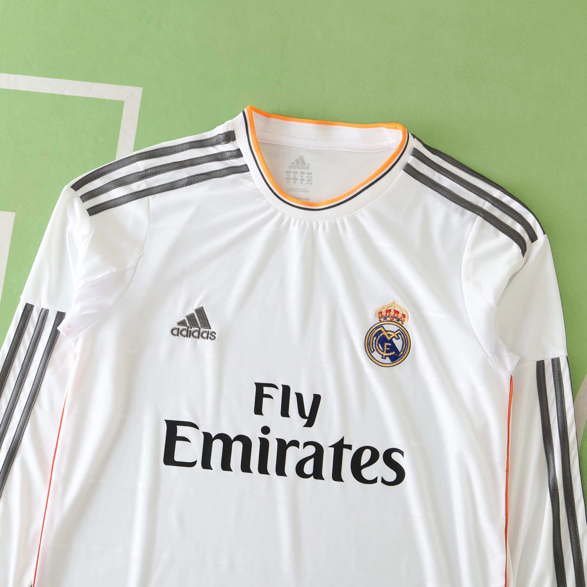 Real Madrid C.F. 2013-2014 Season Home Long Sleeve Retro Football Jersey Trikot Maillot