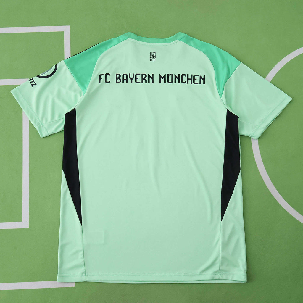 F.C Bayern München 2025-2026 Season Goalkeeper Football Jersey Trikot Maillot