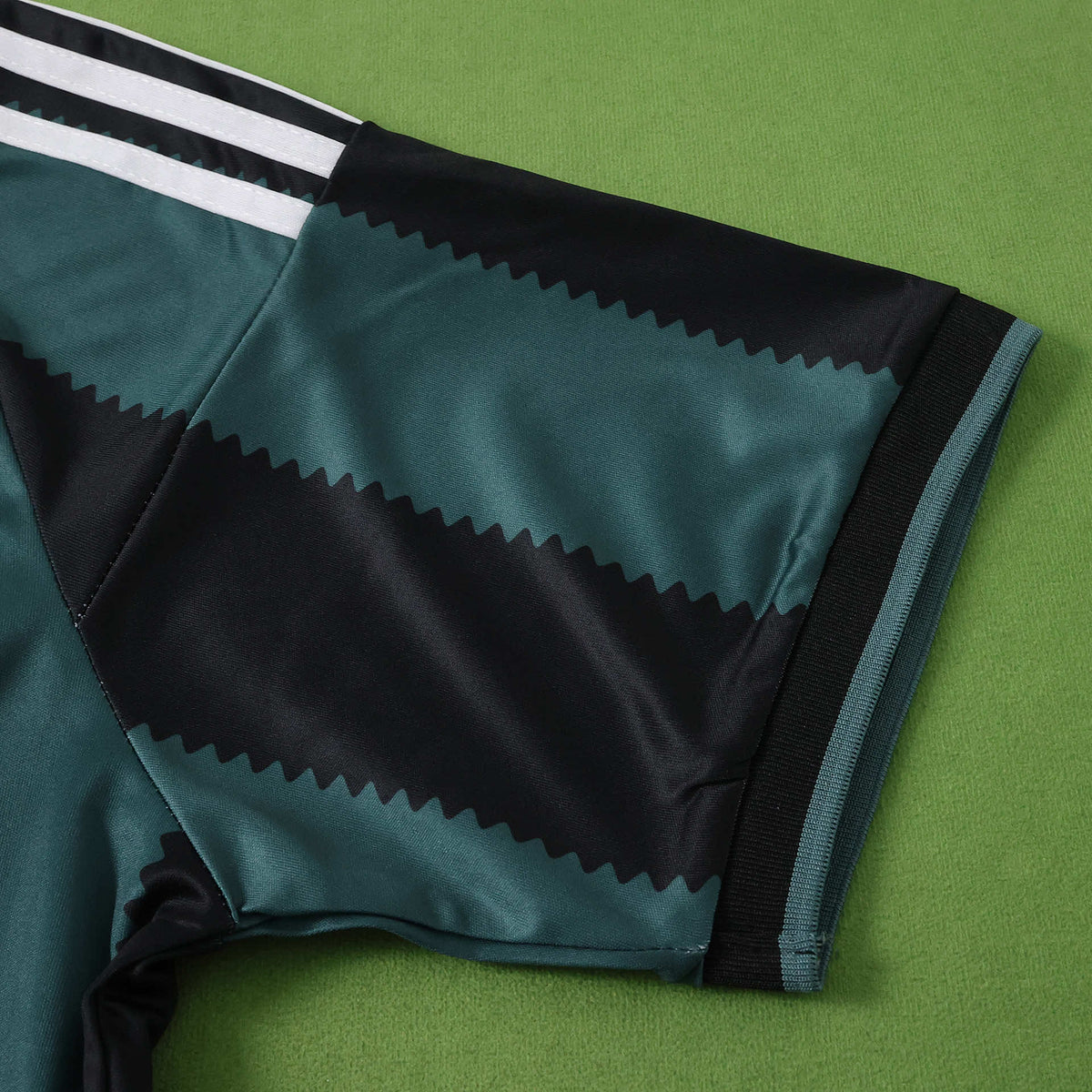 The Celtic 2026-2027 Season Away Football Jersey Trikot Maillot