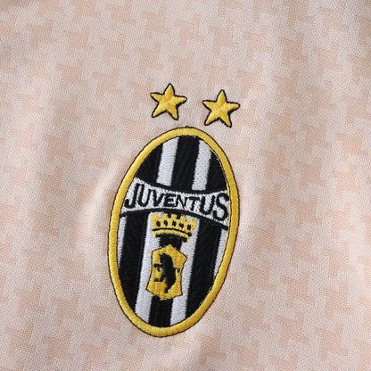 Juventus FC 03/04 Saison Auswärtstrikot Hell-Pfirsich Retro-Trikot Fußballtrikot