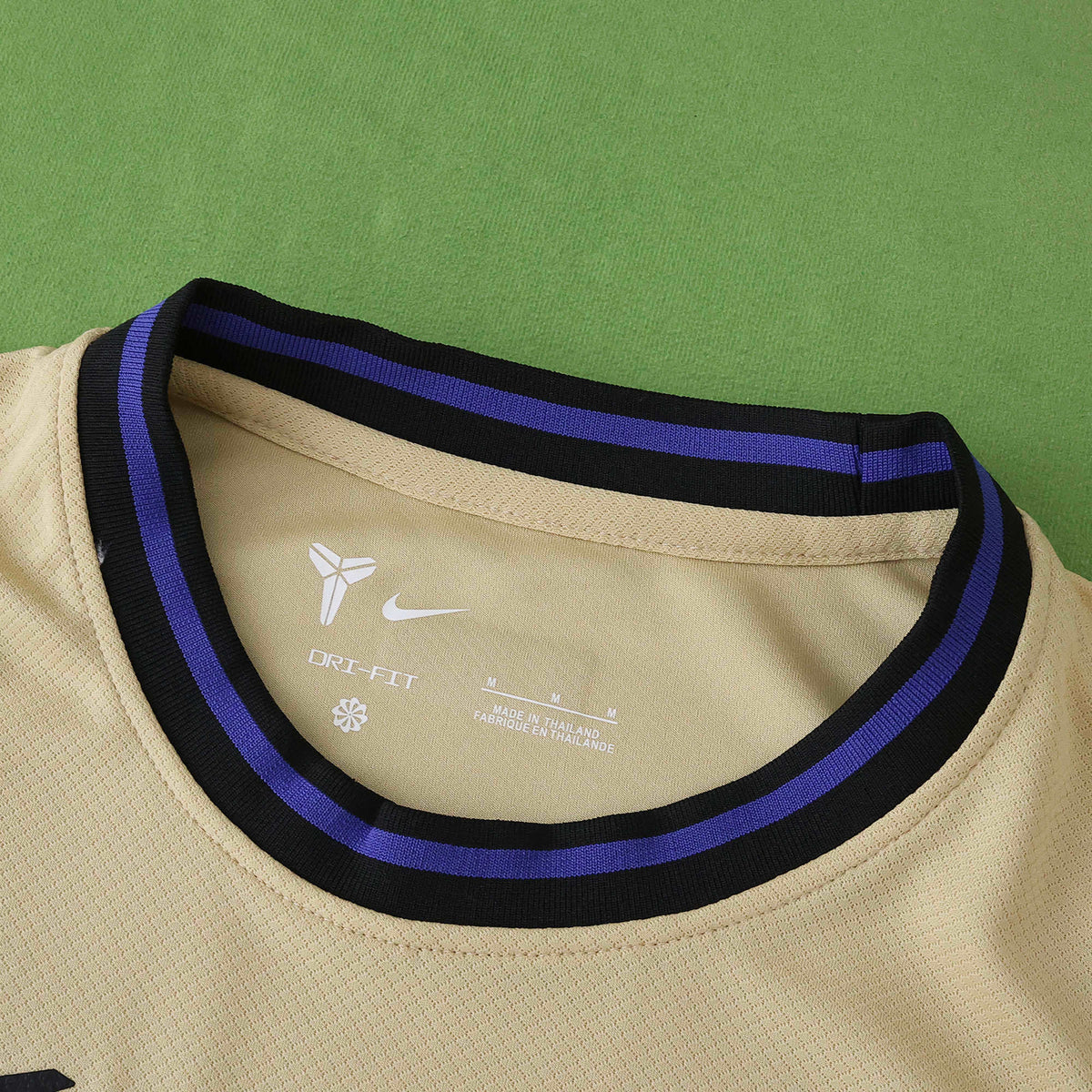 FC Barcelona 2025-2026 Season Away Football Jersey Trikot Maillot