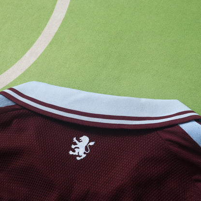 Camiseta de fútbol roja de local del Aston Villa F.C. para la temporada 2026-2027